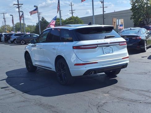 New 2023 Lincoln Corsair Reserve w/ Equipment Group 202A image 27