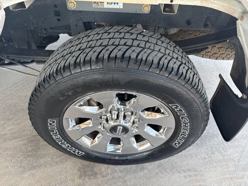 Used 2019 Ford F250 Lariat w/ Chrome Package AWD/4WD image 5