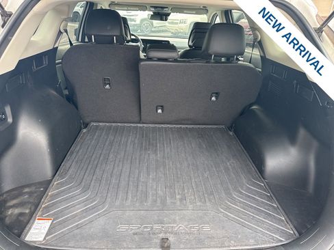 Used 2024 Kia Sportage EX image 13