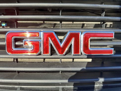 Used 2024 GMC Savana 2500 w/ Driver Convenience Package image 25