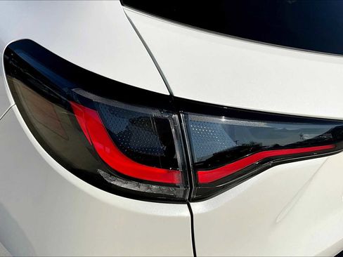 Used 2026 Honda HR-V EX-L image 14