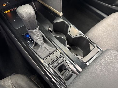 Certified 2025 Toyota Camry LE w/ Convenience Package image 27