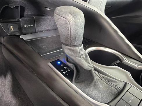 Used 2024 Toyota Camry LE FWD image 30