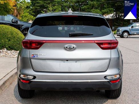 Used 2020 Kia Sportage LX FWD image 4