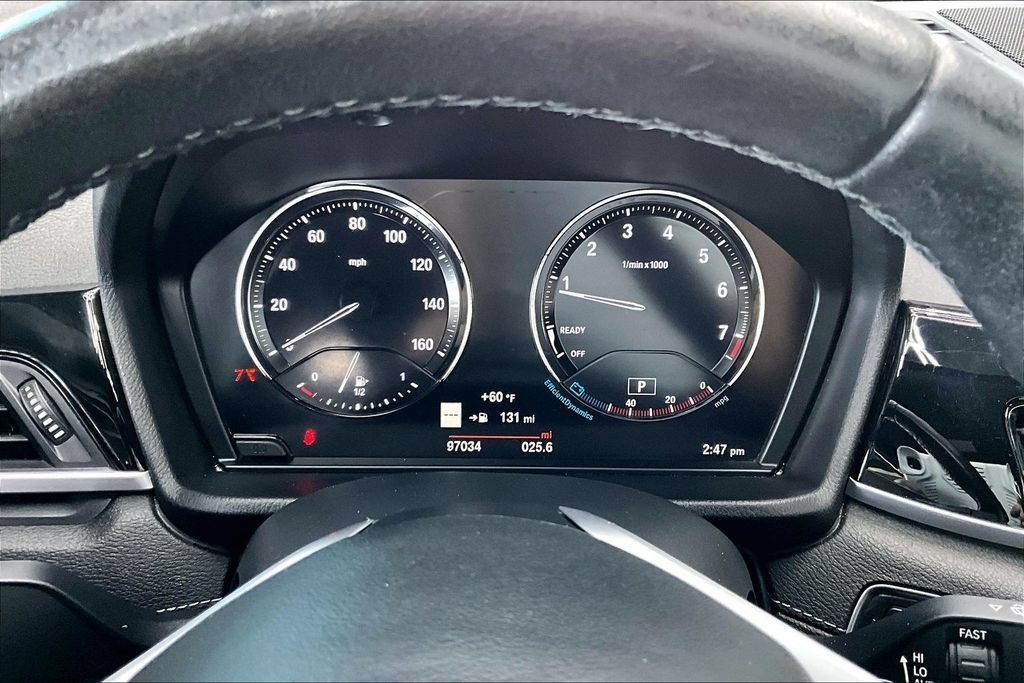 Used 2022 BMW X2 xDrive28i w/ Convenience Package AWD/4WD image 12