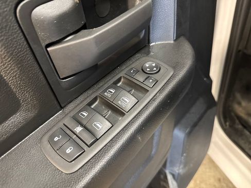 Used 2023 RAM 1500 Tradesman AWD/4WD image 16