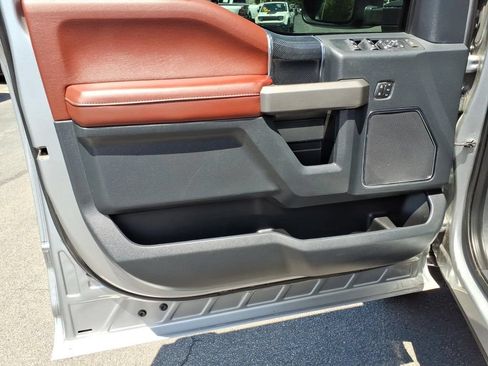 Used 2022 Ford F250 Platinum AWD/4WD image 17
