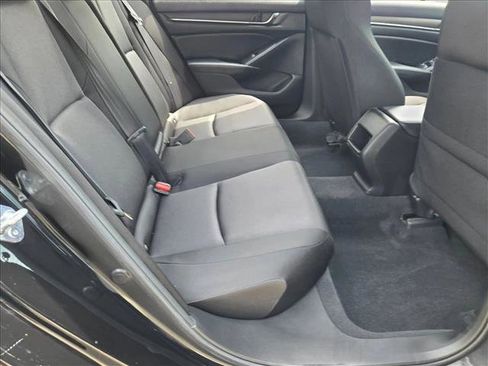 Used 2022 Honda Accord LX image 17