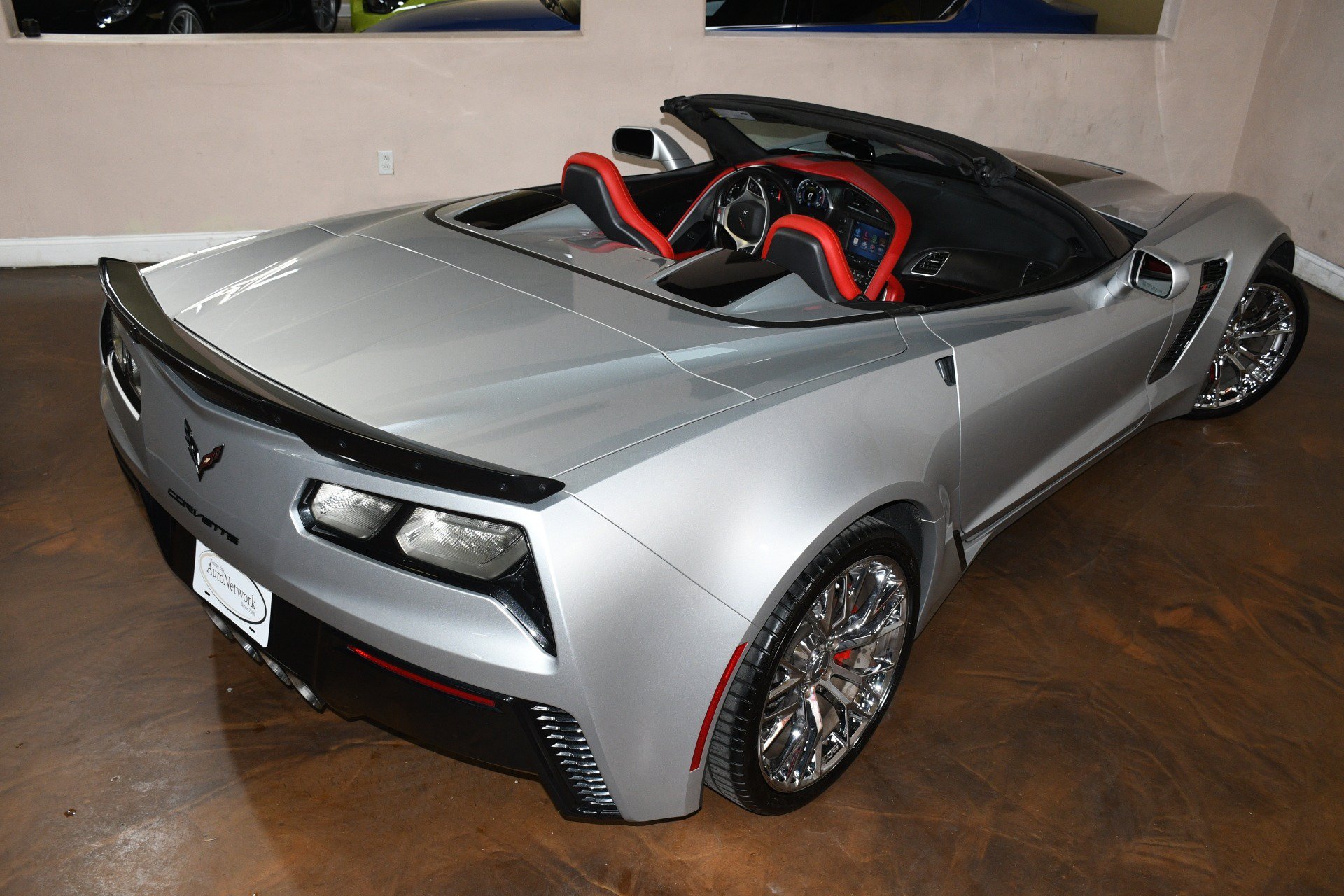 Used 2015 Chevrolet Corvette Z06 w/ 3LZ Preferred Equipment Group RWD image 79