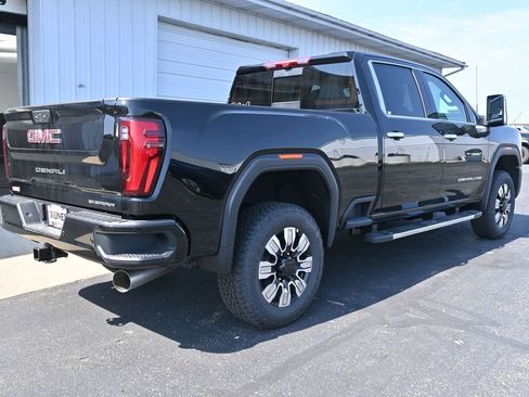 New 2026 GMC Sierra 3500 Denali w/ Denali Reserve Package image 5