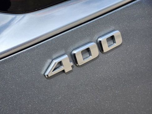 Used 2025 Cadillac XT6 Premium Luxury w/ Technology Package image 12