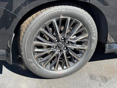 New 2025 INFINITI QX80 Autograph w/ Premium Cargo Package