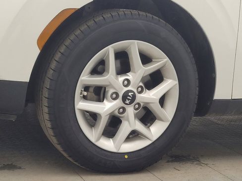 Used 2021 Kia Soul S image 31