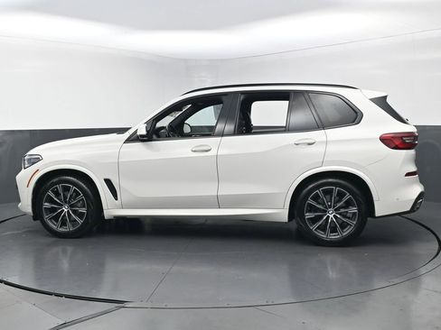 Used 2019 BMW X5 xDrive40i w/ M Sport Package AWD/4WD image 48