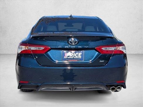 Used 2020 Toyota Camry SE image 7