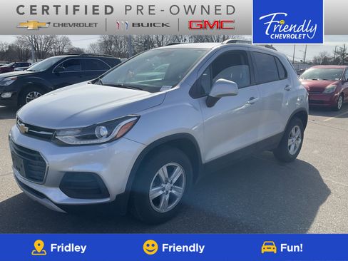 Used 2022 Chevrolet Trax LT w/ Driver Confidence Package image 1