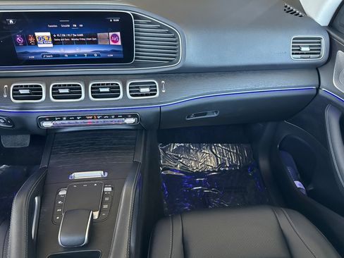 Certified 2024 Mercedes-Benz GLE 450 4MATIC image 19
