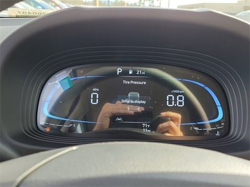 New 2026 Hyundai Venue SE image 7