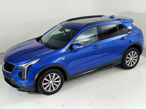 Used 2021 Cadillac XT4 Sport w/ Cold Weather Package image 40