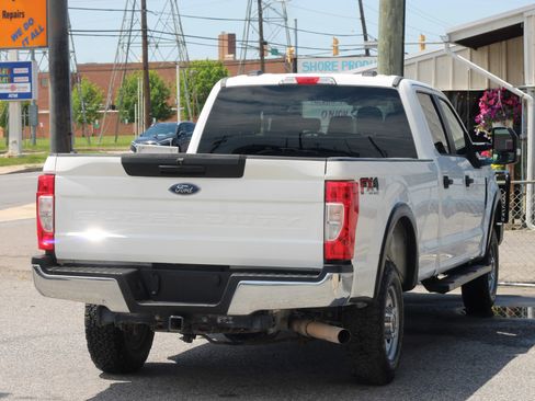 Used 2022 Ford F250 XL w/ Power Equipment Group AWD/4WD image 8