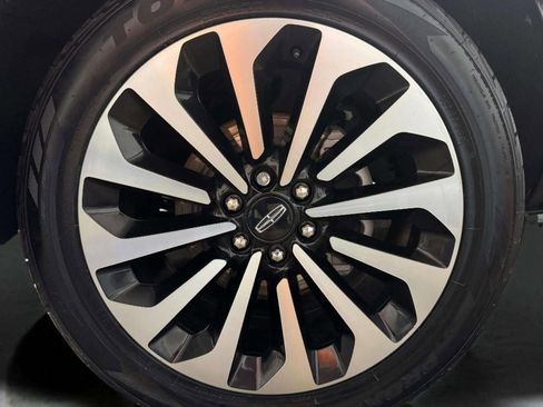 Certified 2023 Lincoln Navigator Reserve image 32