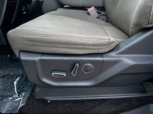 Used 2015 Ford F150 XLT w/ Equipment Group 302A Luxury image 16