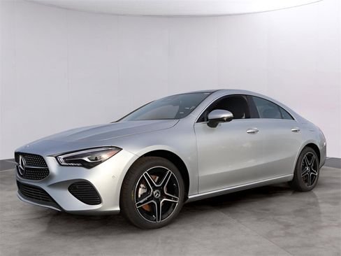 New 2026 Mercedes-Benz CLA 250 4MATIC image 3