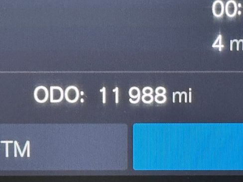 Used 2025 Volvo XC40 B5 Core image 16