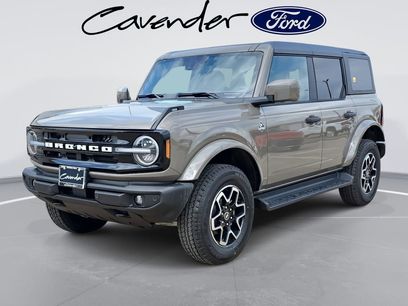 New 2026 Ford Bronco Outer Banks