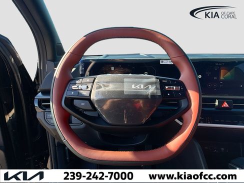 New 2026 Kia Sportage SX image 38