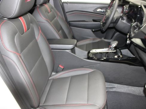 New 2026 Chevrolet Trax RS w/ Driver Confidence Package FWD image 22