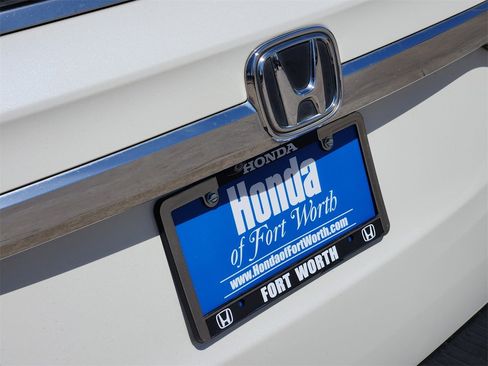 Certified 2019 Honda Odyssey LX image 10