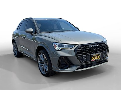 Used 2022 Audi Q3 2.0T Premium Plus w/ Premium Plus Package image 7