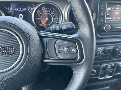 Used 2019 Jeep Wrangler Unlimited Sport S AWD/4WD image 24