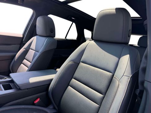 Used 2024 Honda Prologue Touring image 12