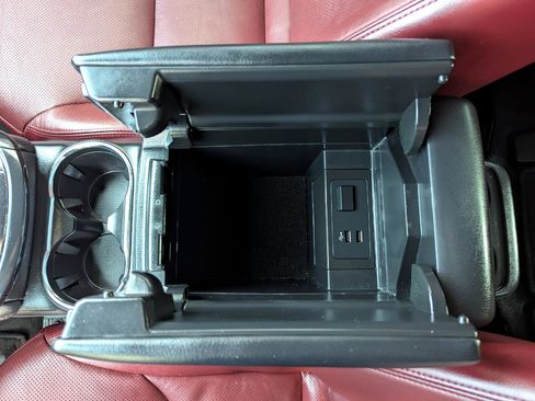 Used 2023 MAZDA CX-9 Carbon Edition image 28