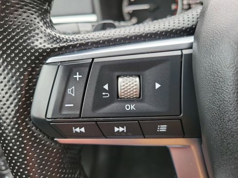 Used 2022 Mitsubishi Outlander SE image 13