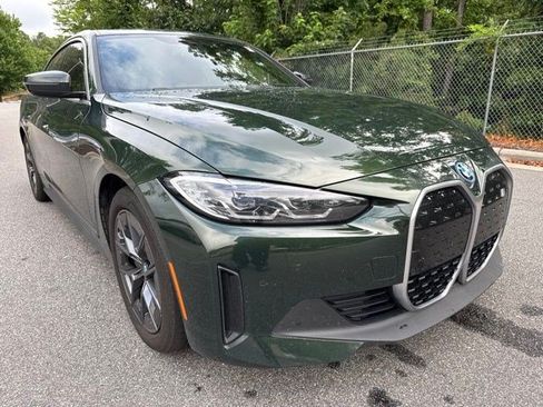 Used 2024 BMW i4 eDrive35 w/ Premium Package RWD image 11
