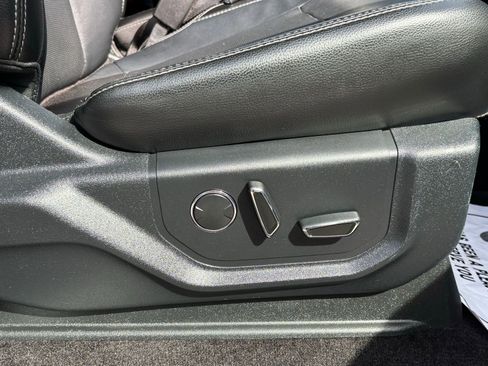 Used 2017 Ford F150 Lariat AWD/4WD image 25