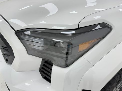 New 2025 Toyota Tacoma TRD Sport image 6