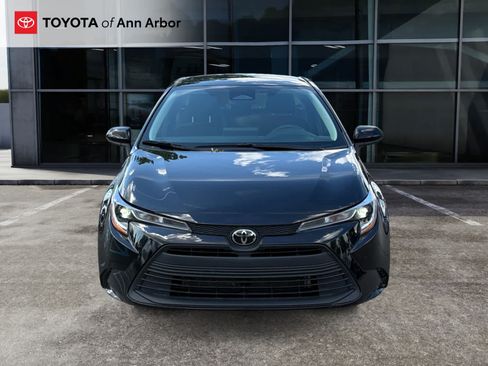 Used 2024 Toyota Corolla LE FWD image 6