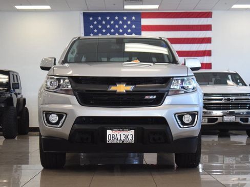 Used 2018 Chevrolet Colorado Z71 AWD/4WD image 7