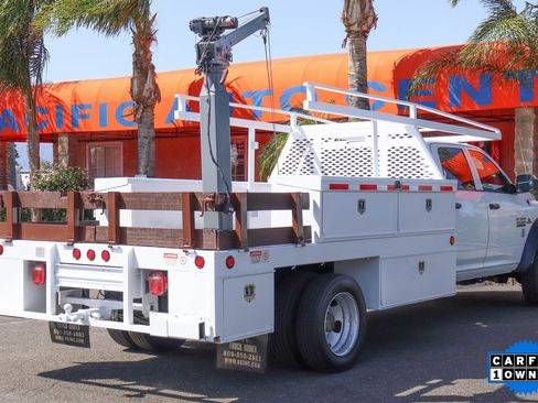 Used 2016 RAM 5500 Tradesman w/ Chrome Appearance Group image 8