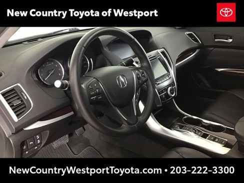 Used 2016 Acura TLX V6 SH-AWD w/ Advance Package image 8