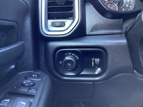 Used 2024 RAM 2500 Tradesman image 13