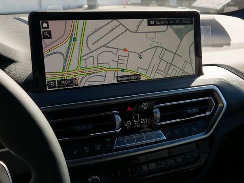 New 2025 BMW X4 xDrive30i w/ Premium Package image 13