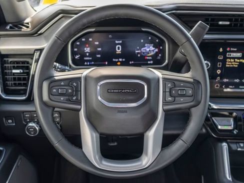 Used 2026 GMC Sierra 3500 Denali w/ Denali Reserve Package AWD/4WD image 19