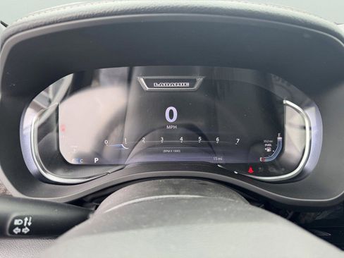 Used 2025 RAM 1500 Laramie w/ Night Edition image 20