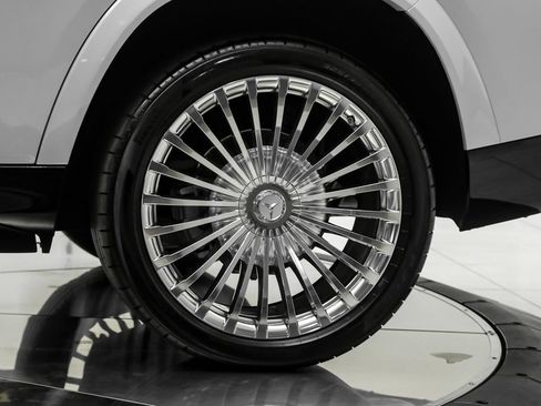 Used 2026 Mercedes-Benz Maybach GLS 600 4MATIC image 59