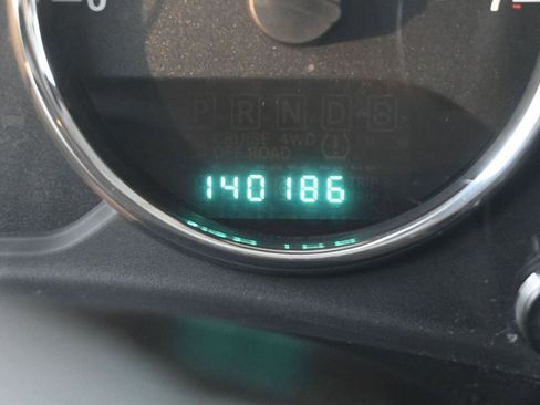 Used 2013 Jeep Wrangler Unlimited Sahara w/ Dual Top Group image 38